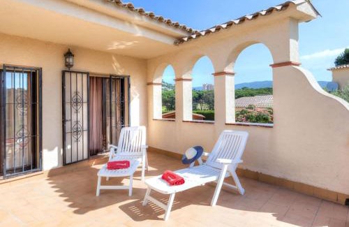 Calonge Casa | Holiday Home Origami by Interhome