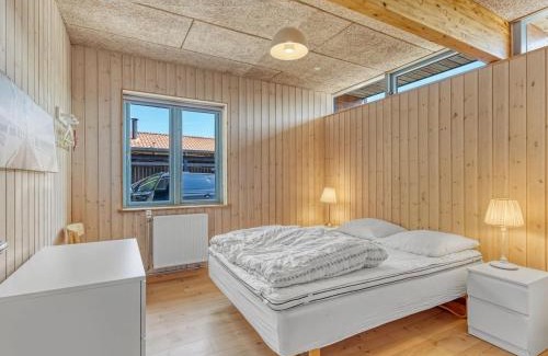 Bøtø By Casa | Holiday Home Øthulf - 200m from the sea by Interhome