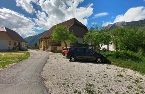 Cezsoca Casa | Holiday Home Over The River
