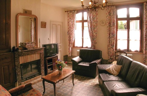 Famechon Casa | Holiday Home Pas En Artois Rue Principale