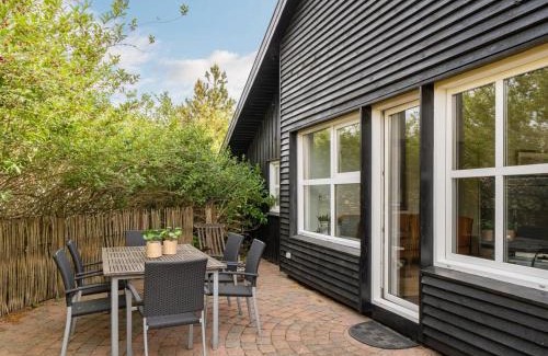 Blokhus Casa | Holiday Home Pelle - 800m from the sea by Interhome