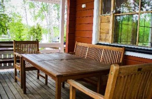 Kotka Casa | Holiday Home Pernoo 1 by Interhome