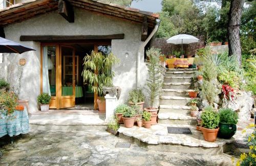Vence Casa | Holiday Home Pin by Interhome