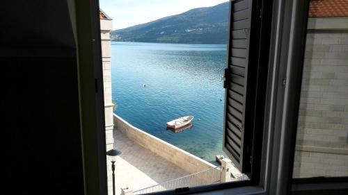 Denovici Casa | Holiday Home Ploski