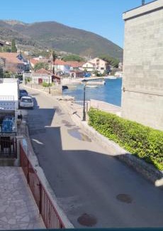 Denovici Casa | Holiday Home Ploski