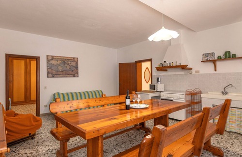 Fauglia Casa | Casa de vacaciones 'Poggio1' con piscina compartida, jardín compartido y Wi-Fi