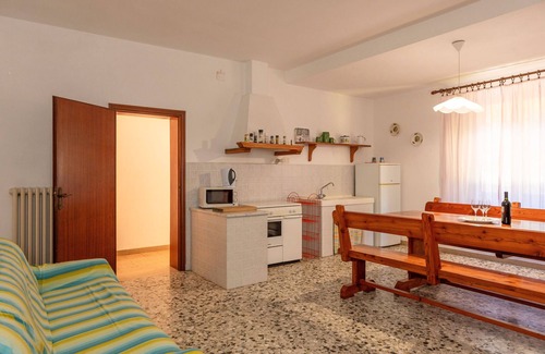 Fauglia Casa | Casa de vacaciones 'Poggio1' con piscina compartida, jardín compartido y Wi-Fi