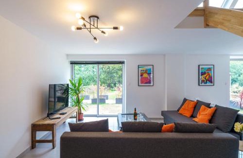 Plovan Casa | Holiday Home Pointe du Raz by Interhome