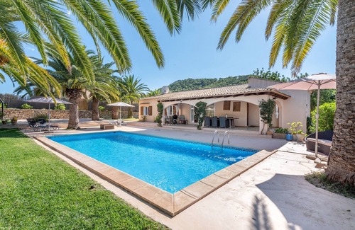 Felanitx Casa | Casa de vacaciones "Polita des Carritxo" con vistas a la montaña, piscina, jardín y terraza