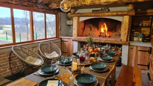 Tounj Casa | Holiday home Poljak
