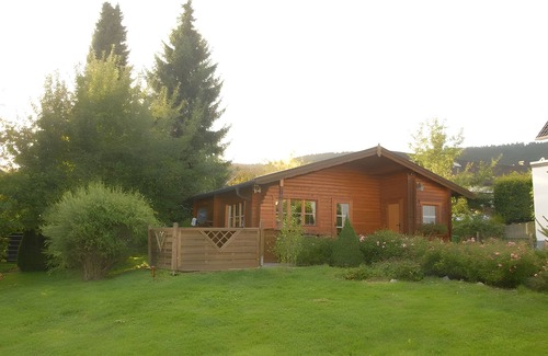 Glosingen Casa | Casa de vacaciones "Pöttgen" con terraza compartida, jardín privado y Wi-Fi