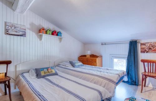 Naujac-Sur-Mer Casa | Holiday Home Poumeyrette by Interhome