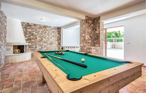 Premantura Casa | Holiday Home Premantura With Fireplace Iv