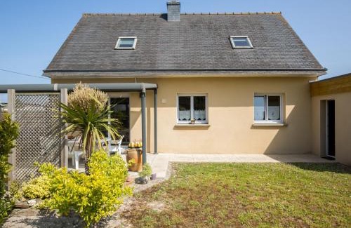 Santec Casa | Holiday Home Rève de Plage by Interhome
