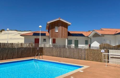 Biscarrosse Plage Casa | Holiday Home Résidence Plage Océane-3 by Interhome