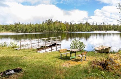 Virserum Casa | Holiday Home Rödmossa Femton by Interhome