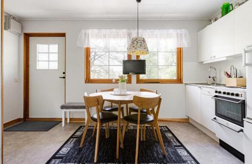 Virserum Casa | Holiday Home Rödmossa Femton by Interhome