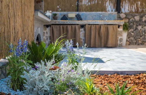 Danilo Casa | Holiday Home Rider - Two Bedroom Holiday Home with Outdoor Pool