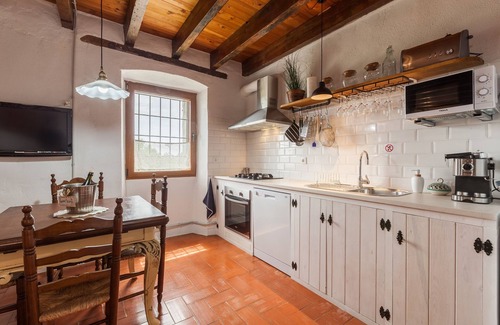 Castellet i la Gornal Casa | Casa de vacaciones 'Romegosa Benestar' con vistas a la montaña, Wi-Fi y aire acondicionado