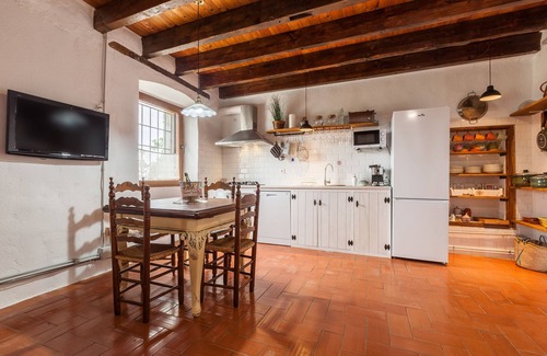 Castellet i la Gornal Casa | Casa de vacaciones 'Romegosa Benestar' con vistas a la montaña, Wi-Fi y aire acondicionado
