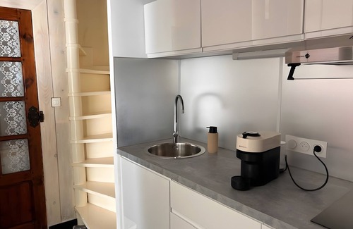 Eyragues Casa | Casa de vacaciones 'Azotea en la Provenza' con terraza privada, Wi-Fi y aire acondicionado