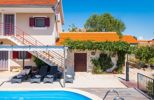 Sonkovic Villa | Holiday Home Rosko cerca de Krka