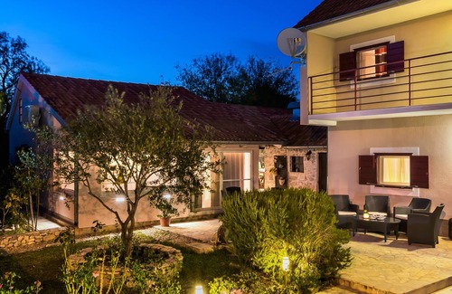 Sonkovic Villa | Holiday Home Rosko cerca de Krka