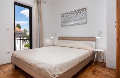 Brulo Casa | Holiday Home Ružić by Interhome