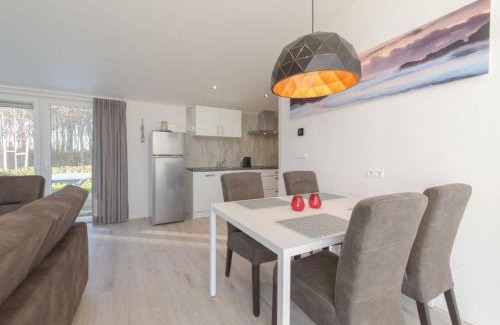 Wemeldinge Casa | Holiday Home Ruisweg 103 by Interhome