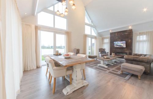 Wemeldinge Casa | Holiday Home Ruisweg 16 by Interhome