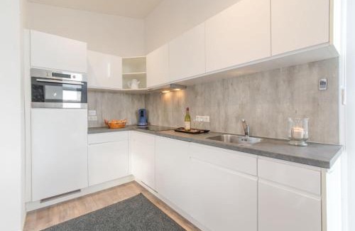 Wemeldinge Casa | Holiday Home Ruisweg 38 by Interhome