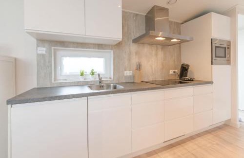 Wemeldinge Casa | Holiday Home Ruisweg 39 by Interhome