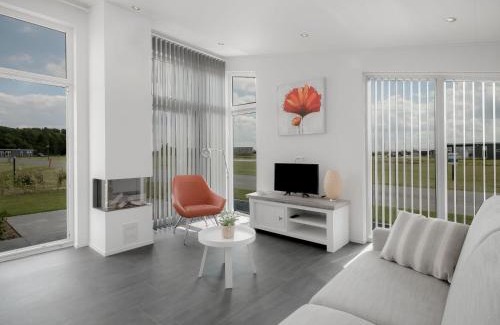 Wemeldinge Casa | Holiday Home Ruisweg 69 by Interhome