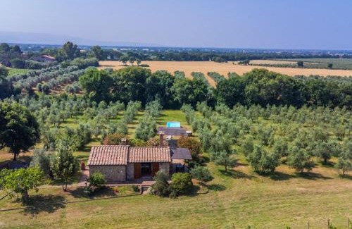 Bibbona Casa | Holiday Home Rustico by Interhome
