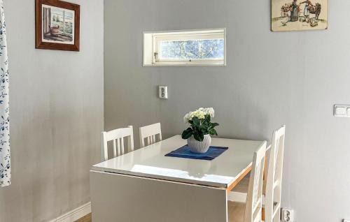 Henan Casa | Holiday Home Söbben Henån