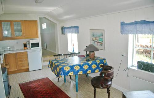 Henan Casa | Holiday Home Söbben Henån