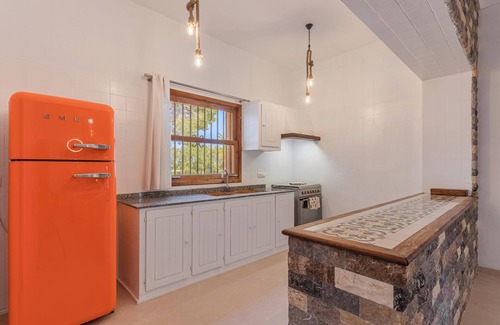 Son Antem Casa | Casa 'S'escodra' con vistas a la montaña, jardín y Wi-Fi