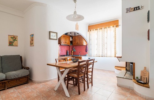 Jerzu Casa | Casa Vacaciones 'Sa Omu De Sa Palgia' con Vista al Mar, Balcón y Aire Acondicionado