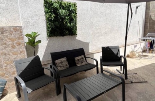 San Fulgencio Casa | Casa de vacaciones 'Sam' con piscina privada, Wi-Fi y aire acondicionado