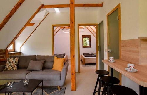 Ludbreg Casa | Holiday Home Samanta with jacuzzi