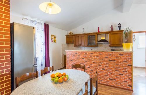 Medvidici Casa | Holiday Home Sandra by Interhome