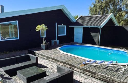 Mesinge Casa | Holiday Home Sannie - 250m from the sea by Interhome