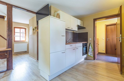 Naumburg Casa | Casa de vacaciones "Schlag" con terraza compartida, jardín compartido y Wi-Fi