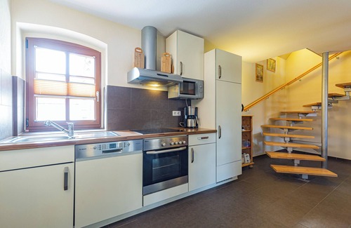 Naumburg Casa | Casa de vacaciones "Schlag" con terraza compartida, jardín compartido y Wi-Fi