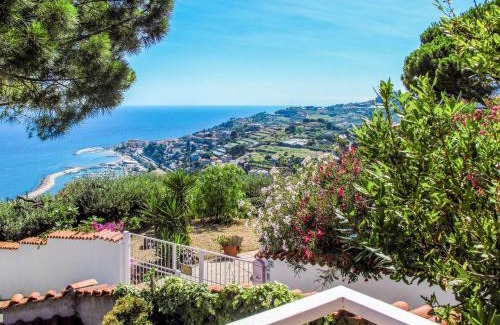 Poggi Casa | Holiday Home Sea 20-20 - PGI120 by Interhome