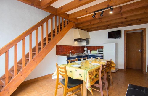 Mimizan-Plage Casa | Holiday Home Sicard-6 by Interhome