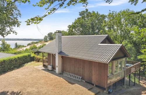 Hvidbjerg Strand Casa | Holiday Home Sighbiorn - 150m to the inlet by Interhome