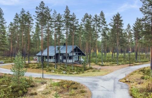 Kannonkoski Casa | Holiday Home Sinisen tien helmi by Interhome