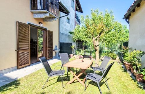 Arizzano Casa | Holiday Home Sky & Lake by Interhome