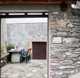 Calozzo Casa | Holiday Home Sormani by Interhome